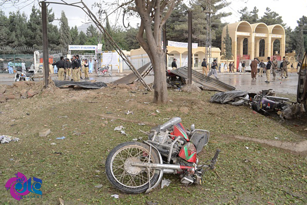 عکس:: انفجار انتحاری مقابل دانشگاه بلوچستان