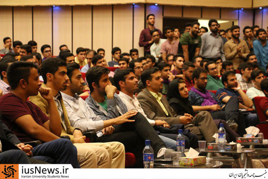 در مناظره نمایندگان چهار کاندیدای ریاست جمهوری در دانشگاه یزد