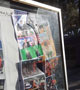 حمله افراطیون به برد خبری و پوسترهای دانشجویان درباره 9 دی +تصاویر