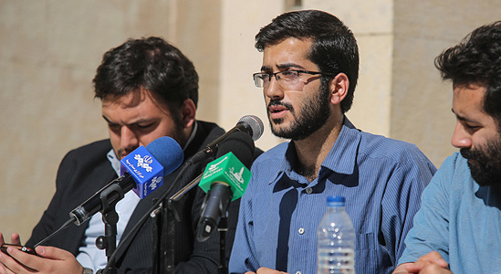 آتش‌نشان‌ها ذخایر انقلاب هستند نه نجومی بگیران/ سران دو قوه بر سر شفافیت جدل کردند، چه شد؟/ چرا منتقدان جایی در صدا و سیما ندارند؟