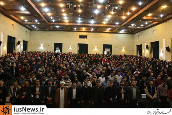 حضور حسین دهباشی در جشن روز دانشجوی دانشگاه ارومیه +تصاویر