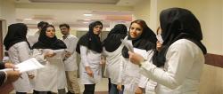 ۲۸ رشته‌ای که روپوش سفید برتن دانشجویان می‌کند +جدول