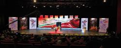 تک‌خوانی یک زن در افتتاحیه جشنواره فیلم فجر!