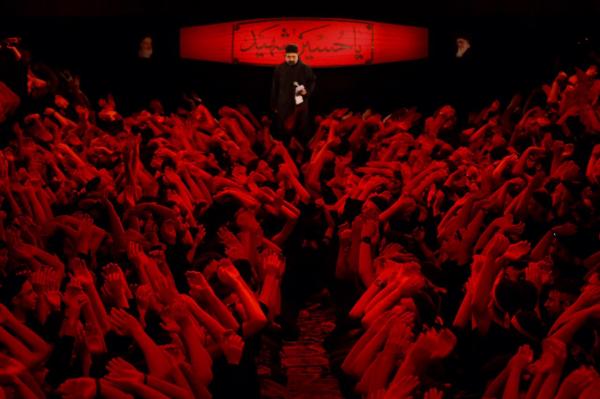 مراسم عزاداری شب هشتم محرم؛ هیئت رایه العباس (ع)