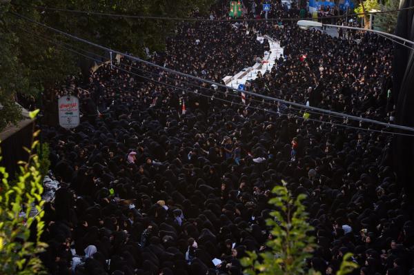 مراسم عزاداری شب هشتم محرم؛ هیئت رایه العباس (ع)