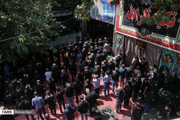 عزاداری اقلیت‌های مذهبی در میدان هفت تیر تهران