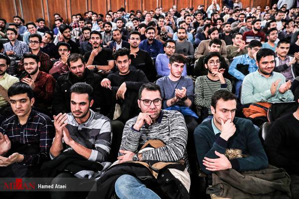 حواشی تصویری حضور رئیسی در دانشگاه تهران