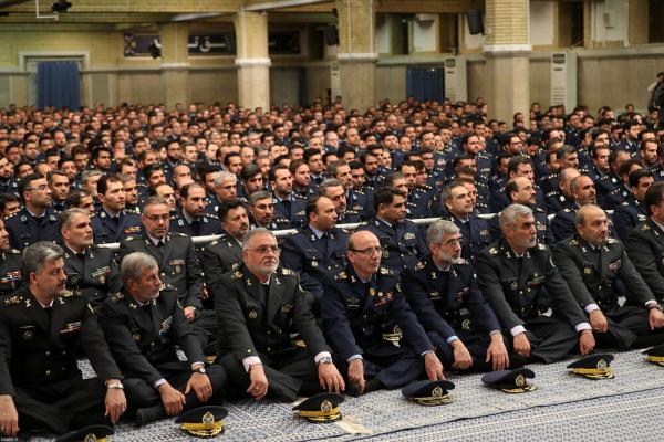 دیدار فرماندهان و کارکنان نیروی هوایی ارتش با رهبر انقلاب