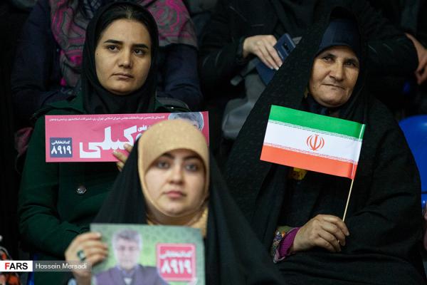 چهره‌های جنجالی در همایش انتخاباتی ائتلاف اصلاح‌طلبان +عکس