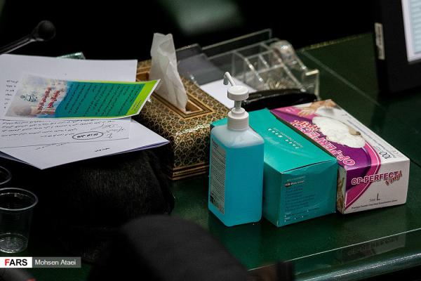 توزیع بسته بهداشتی ضدکرونایی در مجلس! +عکس