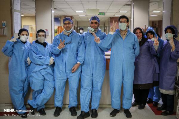 تصاویر تلاش پرستاران در بخش ویژه کرونا بیمارستان بقیة الله