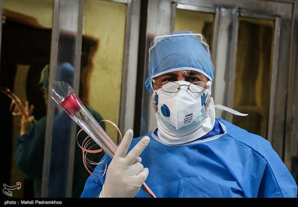 تحویل سال در کنار بیماران کرونایی +عکس