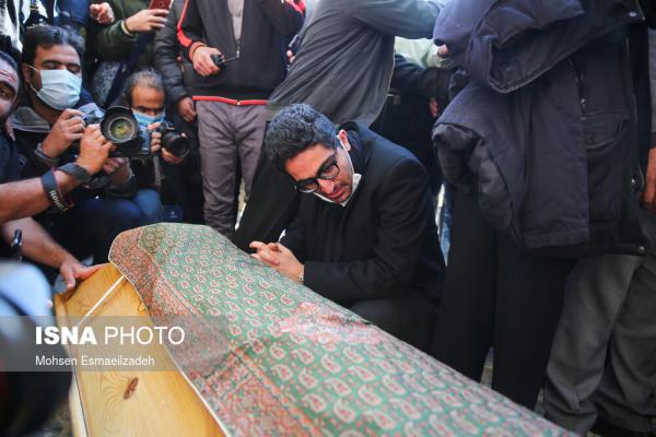 مراسم خاکسپاری پیکر محمدرضا شجریان