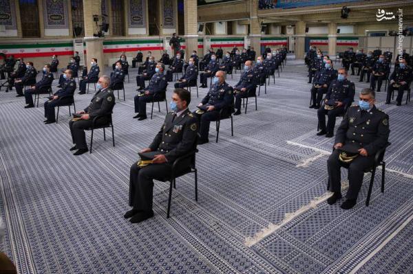 تصاویر دیدار فرماندهان نیروی هوایی ارتش با رهبرانقلاب