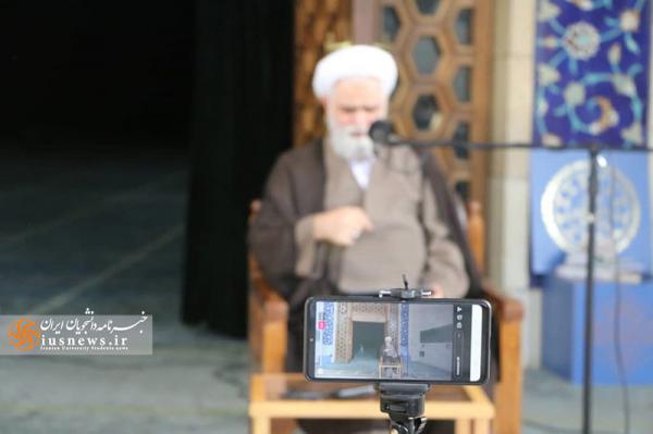 تصاویر| هفتمین جلسه محفل دانشجویی «تدبر در قرآن»