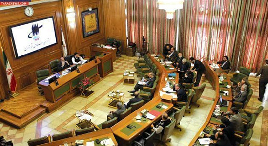 عدم اقبال عمومی به اصلاح‌طلبان، اختلاف گسترده اصولگرایان/ تهران ۱۴۰۰ شهری بر لبه تیغ؟