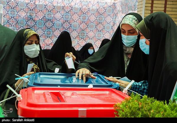 تصاویر|  انتخابات ۱۴۰۰ در گلزار شهدای کرمان 