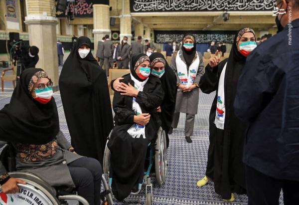 تصاویر| بانوان مدال‌آور ایران در دیدار با رهبر معظم انقلاب