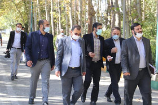 بازدید وزیر بهداشت از مجتمع خوابگاهی دانشگاه علوم پزشکی تهران(کوی دانشگاه)