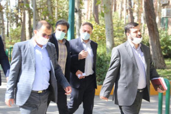 بازدید وزیر بهداشت از مجتمع خوابگاهی دانشگاه علوم پزشکی تهران(کوی دانشگاه)
