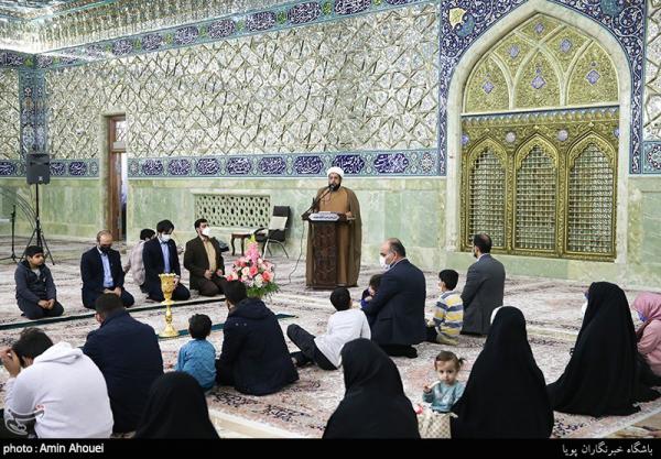 تصاویر| غبارروبی مضجع شریف حضرت معصومه(س)