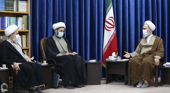 رستمی: هیئات دانشجویی از افتخارات نهاد در دانشگاه‌هاست/ اعرافی: مهمترین رکن آموزشی تربیتی در جامعه دانشگاه است