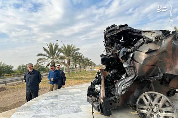 حضور نیکزاد در محل شهادت حاج قاسم سلیمانی