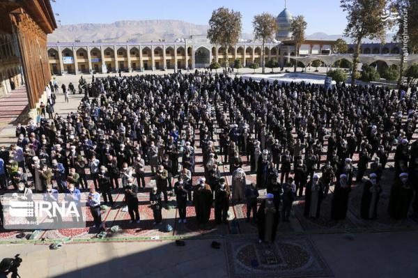 تصاویر| اقامه نماز باران در شیراز