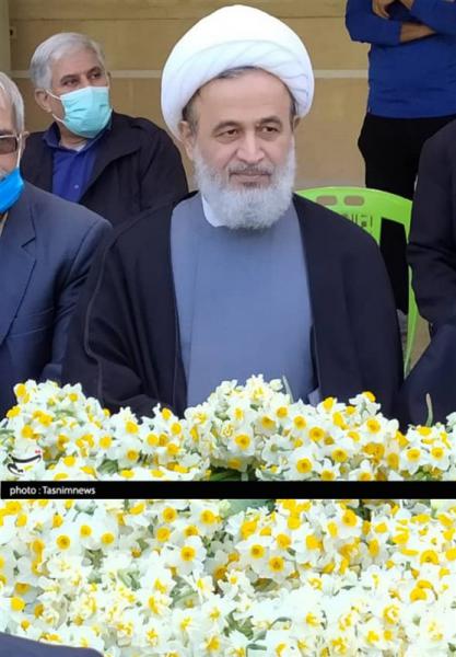 تصاویر| اهدای هزاران شاخه گل نرگس به حرم امام حسین(ع) و حضرت ابوالفضل(ع)