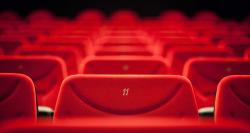 تهدید سینماداران به تعطیلی سینماها