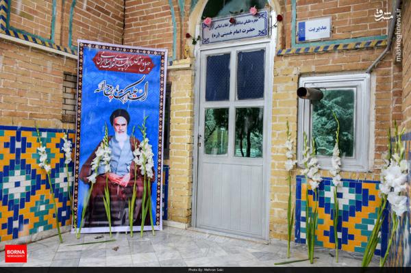 تصاویر| گلباران حجره طلبگی امام خمینی(ره)