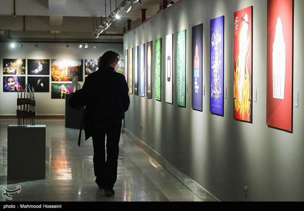 تصاویر| بازدید وزیر اسماعیلی از نمایشگاه تجسمی فجر