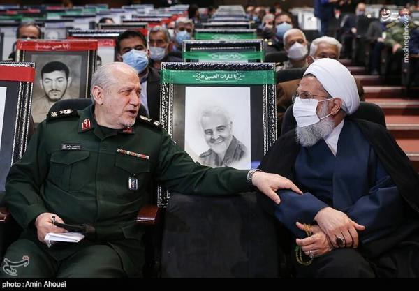 تصاویر| رونمایی از دستاوردهای علوم و معارف دفاع مقدس
