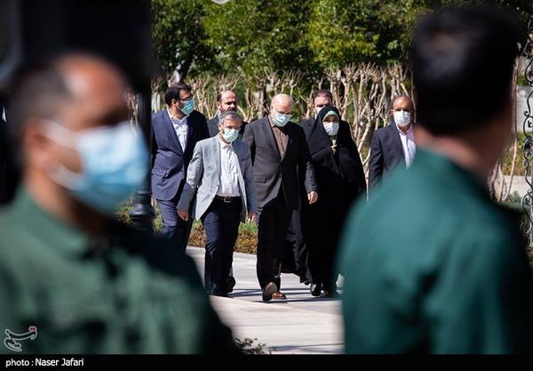 کاشت یک اصله نهال توسط قالیباف