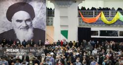 وزیر صمت ورئیس بنیاد شهید سخنرانان پیش از خطبه‌های نمازجمعه تهران