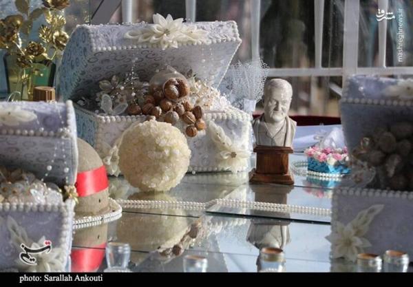 تصاویر| آغاز زندگی مشترک زوج جوان در جوار مزار حاج قاسم