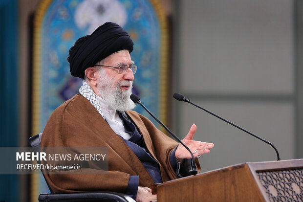 کلیدواژه‌های مهم و پرتکرار رهبر انقلاب درباره فضای مجازی