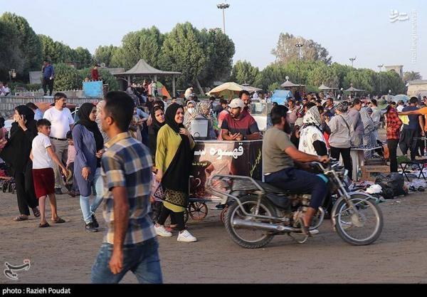 تصاویر| ساحل بندرعباس میزبان گردشگران نوروزی