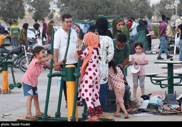 تصاویر| ساحل بندرعباس میزبان گردشگران نوروزی