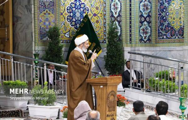 تصاویر| تلاوت قرآن در حرم مطهر رضوی