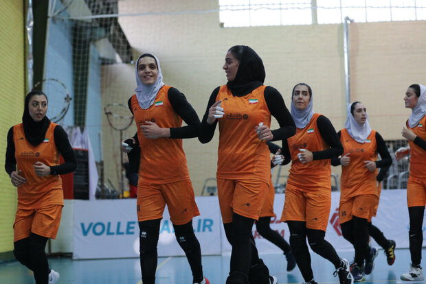 دعوت از ۲۱ بازیکن به تیم والیبال بانوان ایران