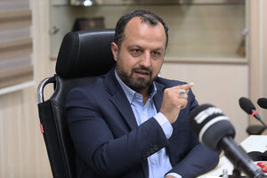 واکنش وزیر اقتصاد به افشای لیست ابربدهکاران بانکی