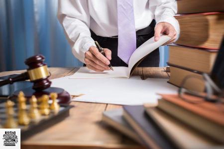 آیا وکیل دیوان عدالت اداری صلاحیت رسیدگی به پرونده‌های طلاق را دارد؟