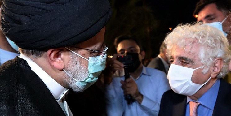 چکناواریان: از نگاه ویژه‌ی رئیس‌جمهور به هنرخوشحالم