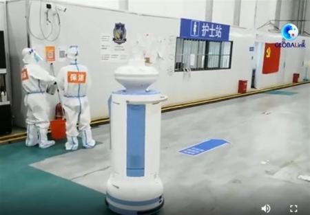 فیلم|  ماموریت جدید ربات‌های هوشمند در بیمارستان‌های چین