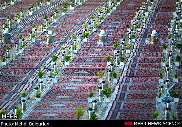در ماه رمضان  خیرین کمک ۱۵۰۰ میلیارد تومانی  به کمیته امداد داشتند