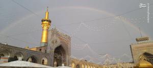 رنگین‌کمان بر فراز گنبد رضوی