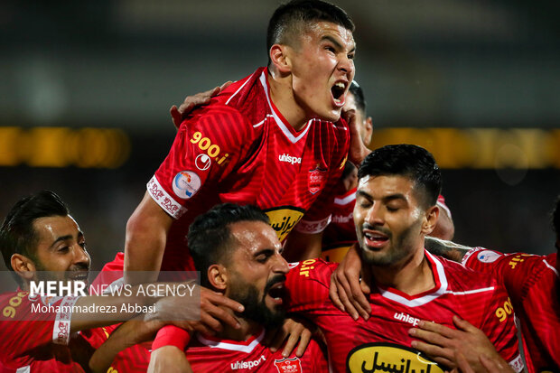 بازگشت پرسپولیس به کورس قهرمانی 