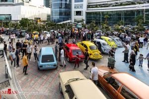تصاویر| گردهمایی خودروهای کلاسیک فولکس