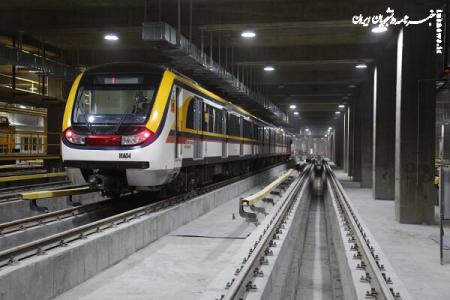  تعداد قطارها در خط ۵ مترو همزمان با اجتماع سلام فرمانده افزایش می یابد